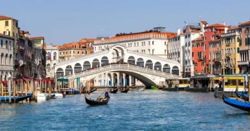 Najlepsza trasa do Włoch – uniknij problemów w podróży i ciesz się widokami Najlepsza trasa do Włoch – uniknij problemów w podróży i ciesz się widokami