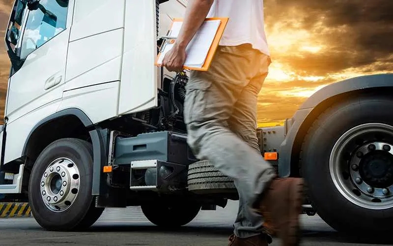 Jak zrobić świadectwo kwalifikacji kierowcy - uniknij najczęstszych błędów