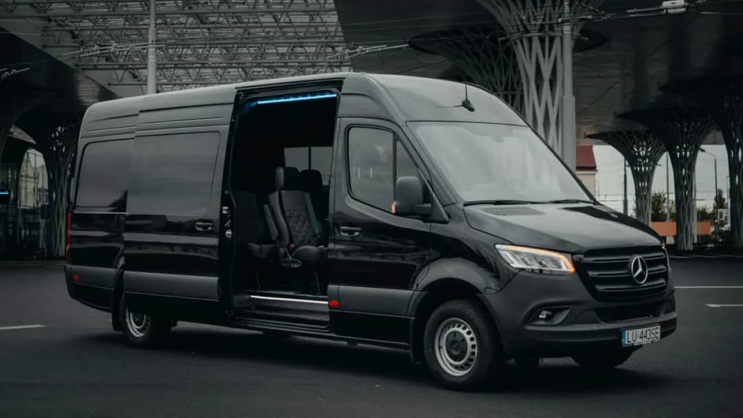 Ile kosztuje bus do Holandii? Ceny biletów, które mogą zaskoczyć